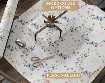 Envoltura de Baby Shower para bebé en flor, rollo de papel de regalo con nombre personalizado, diseño de flores silvestres con nombre personalizado para regalo de cumpleaños de bebé niño niña