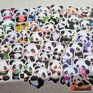 Niedliche Panda-Aufkleber | Schwarzweiße Panda Designs | Kawaii Tier Aufkleber für Journaling, Scrapbooking, Planer und Kunsthandwerk