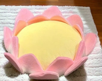 Cute Lotus Flower Cat Bed | Elevated Cat Bed, Large Cat Bed, Cat Couch, Round Cat Bed, Pet Bed for Cats, Luxury Dog Bed, Cat Lover Gift