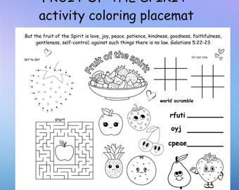 Op de afbeelding: Een zwart-witte kleurplaat met een fruitschaal met verschillende vruchten, een stippen-naar-stippen-activiteit, een doolhof, een tic-tac-toe-spel en een woordzoeker. De kleurplaat is ontworpen voor kinderen en bevat de tekst "Fruit of the Spirit" en een Bijbelvers uit Galaten 5:22-23. De kleurplaat is 8,5 inch bij 11 inch.