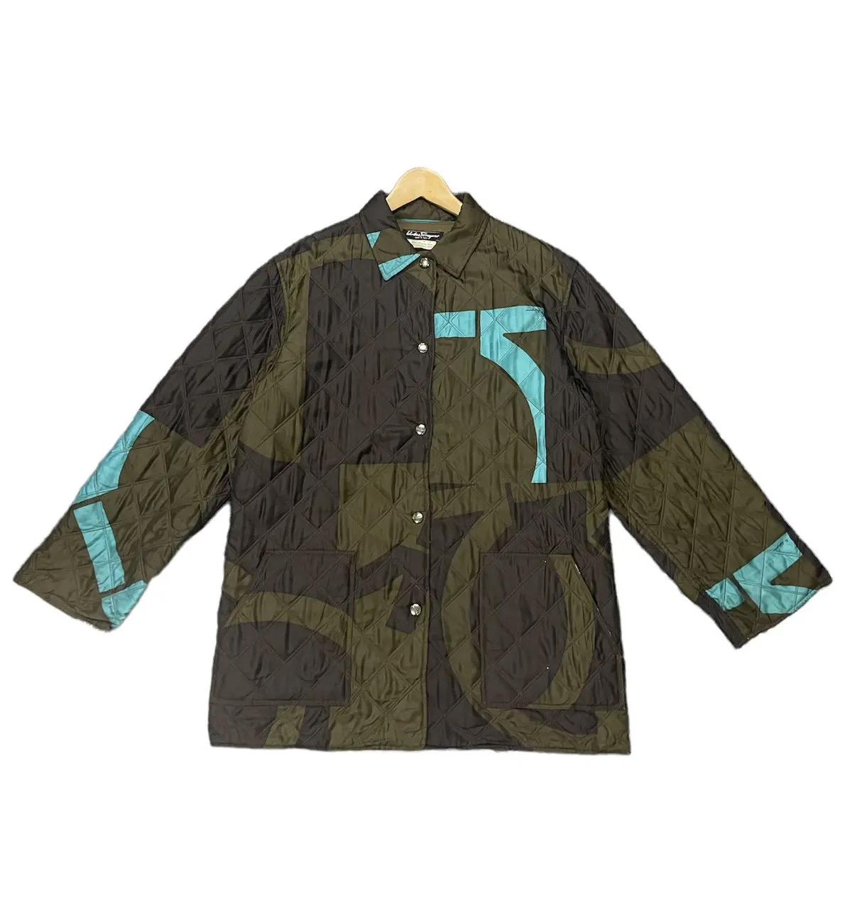 ジャケット・アウター 90s Salvatore Ferragamo silk coat Vintage Salvatore Ferragamo Quilted Silk Jacket - Etsy