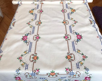 Vintage Handmade Embroidered Cross Stitch Crocheted Tablecloth Flower tablecloth size 1,75 x 76 cm