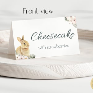 Einige Kaninchen sind ein Zeltkarten, druckbare Kaninchen-Tischkarten, bearbeitbare Buffetkarten mit Frühlingsblumen, sofortiger Download doppelseitiges Lebensmitteletikett