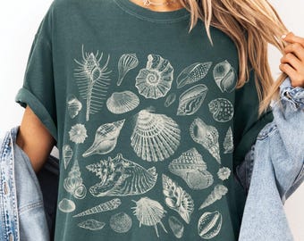 Retro Seashells Shirt Comfort Colors T-Shirt Summer Beach Top Vintage 90s Style Sea Shell Tee Y2k Ocean Lover Gift Shell Collector Shirt