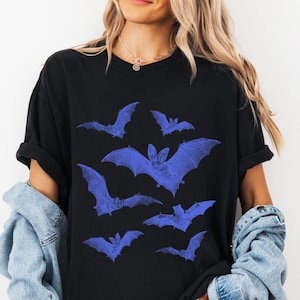 Retro Bats Shirt Halloween Vintage 90er Jahre Stil Fledermaus Top Dunkel Cottagecore Y2K Inspiriert Komfort Farben Unisex T-Shirt Goth Fledermäuse Gruselige Geschenk