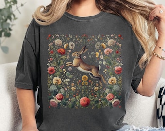 Floral Rabbit T-Shirt Vintage Style Cottagecore Shirt Comfort Colors Flowers and Bunny Shirt Cute Hare Tshirt Easter Rabbit T-shirt Gift
