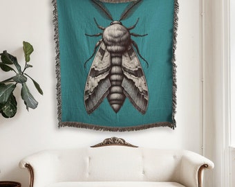 Large Vintage Moth Woven Blanket 100% Cotton Rug Moth Illustration Home Decor Moth Woven Throw Dark Academia Boho Moth Wall Tapestry Gift