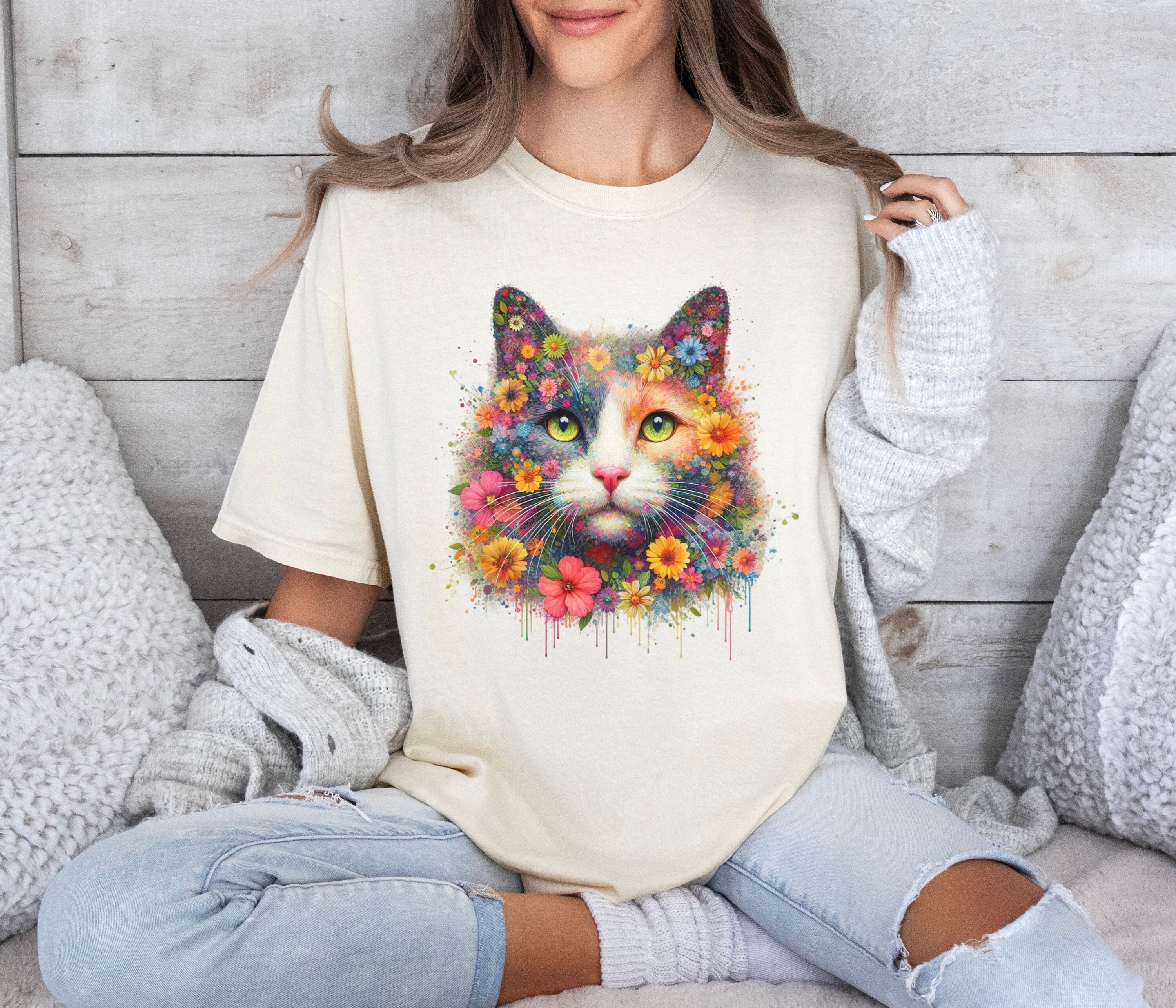 花柄猫シャツ 水彩猫Tシャツ 快適な色彩 ガーメントダイフラワー猫