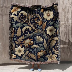 Dark Floral Woven Blanket 100% Cotton Morris Inspired Vintage Botanical Art Woven Throw Cottagecore Wall Tapestry Wildflowers Blanket Gift