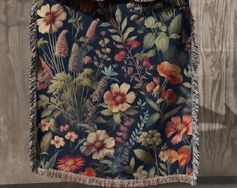 Dark Floral Woven Blanket 100% Cotton Rug Vintage Botanical Art Woven Throw Moody Wildflowers Wall Tapestry Dark Cottagecore Blanket Gift