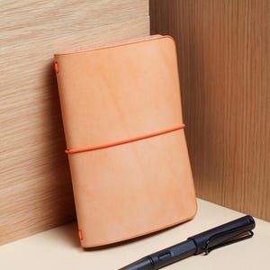 Natural Buttero Leather Bifold Case A5 A6 Cream Patina Hobonichi Leuchtturm Gift