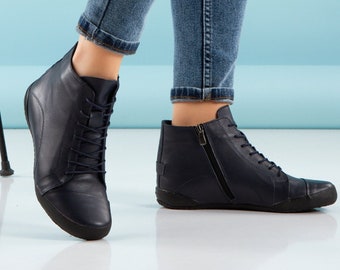 DAMEN STIEFELETTEN, Damenstiefel, Damenstiefel aus echtem Leder, handgefertigte Damenstiefel, Geschenk für Frauen, hohe Damenstiefel mit spitzem Zehenbereich