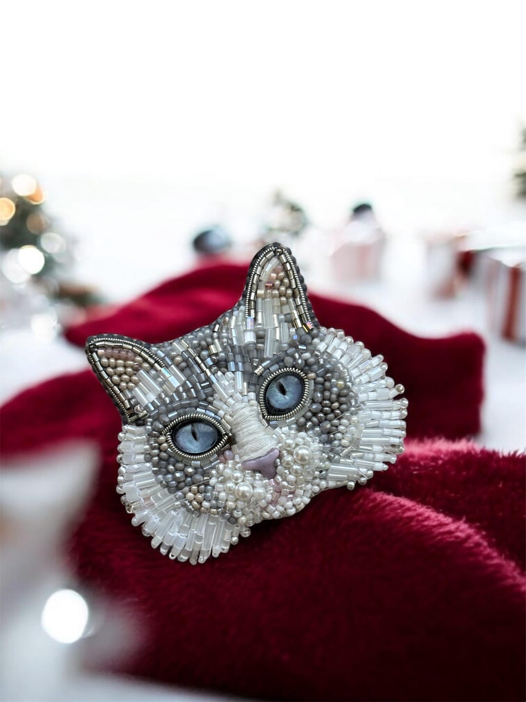 Custom Cat Portrait Brooch – Beaded Pet Keepsake, Handmade Jewelry - Etsy