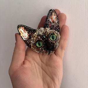 Aangepaste kat portretbroche - Gepersonaliseerde huisdiersieraden met kralen, aandenken, unieke handgemaakte broche voor dierenliefhebbers