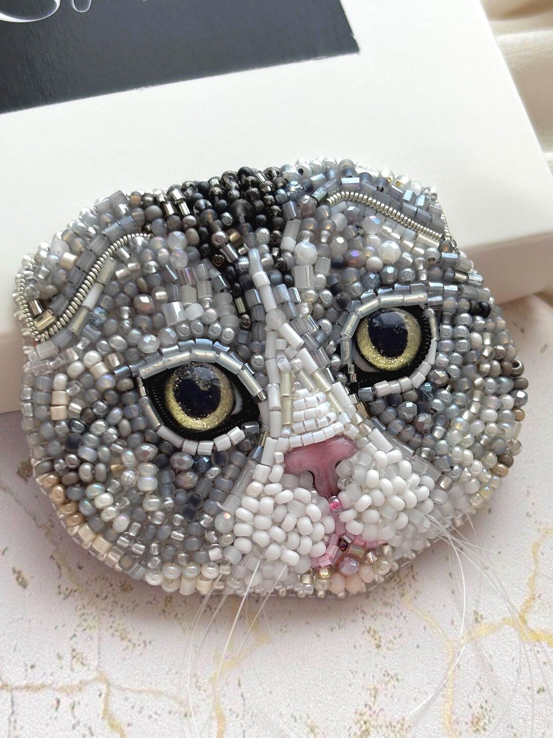 Custom Beaded Cat Portrait Brooch: Handmade Pet Memorial Jewelry, Cat ...