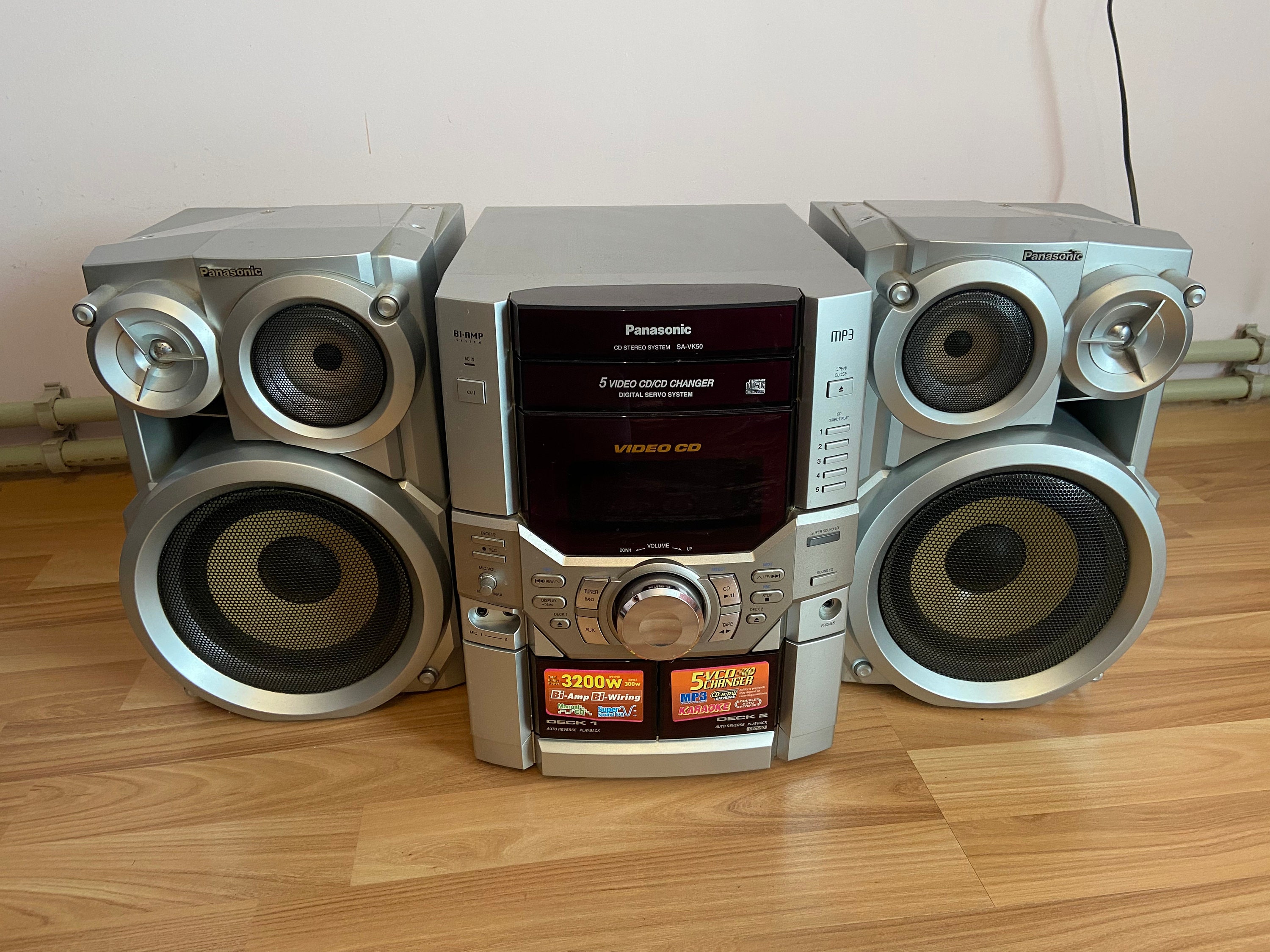 Working Music Center Panasonic. CD Stereo System. 5 CD Working Music Center Panasonic. CD Stereo System. 5 CD