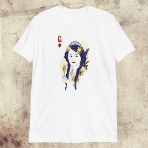 Queen of Diamonds Poker T-shirt Unisex • Pokerkaartencollectie – speelkaartontwerp door pexils • Cadeaus voor hem en haar