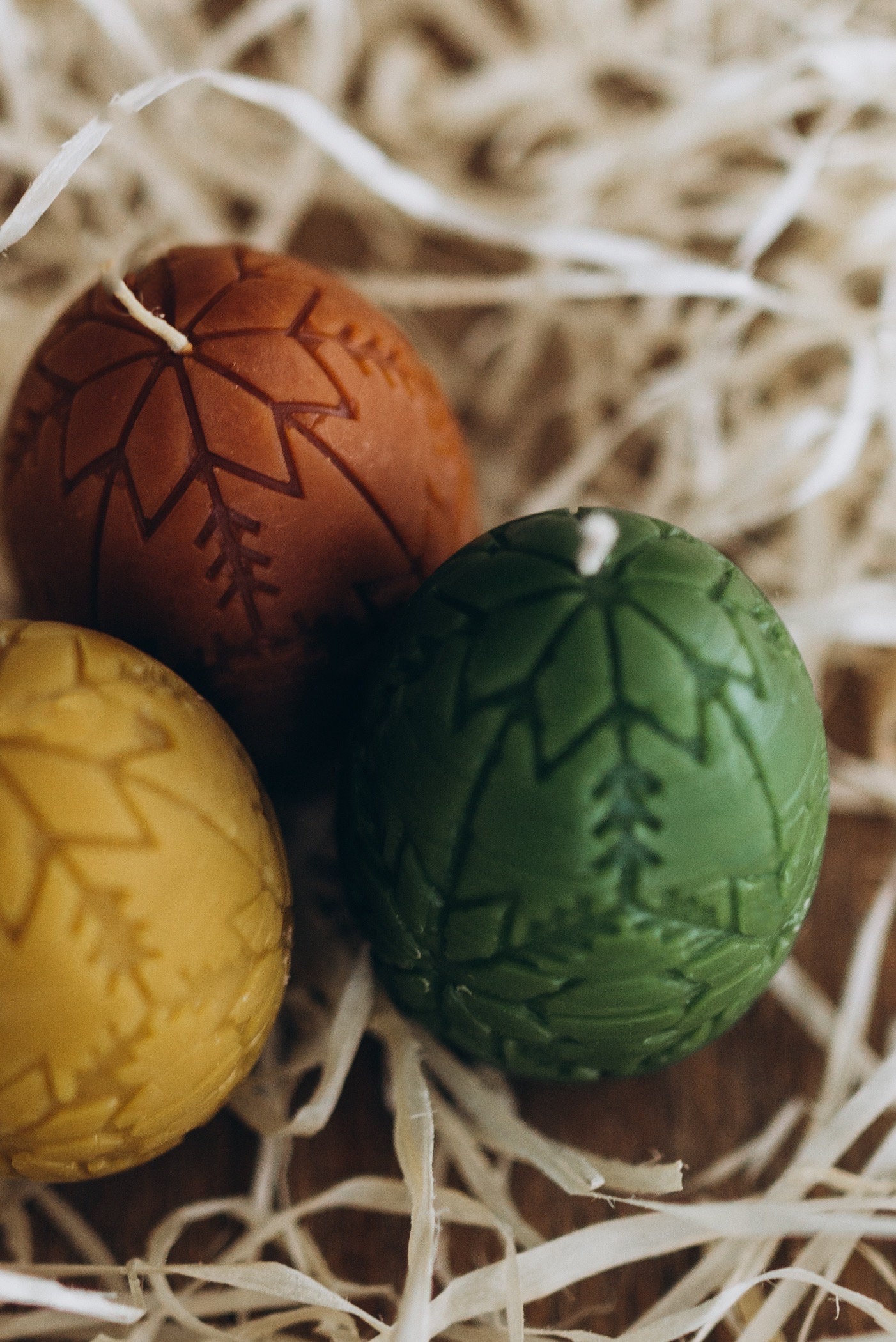 Set of 4 Easter Egg Candles Beeswax, Table Decoration, Spring Home