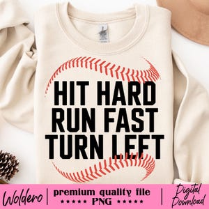 Bundelpakket 2 Hit Hard Run Fast Turn Left PNG-T-shirt | Grappig ontwerp honkbalspeler en ventilator | Shirt honkbal humor | Sportfan cadeau speldag