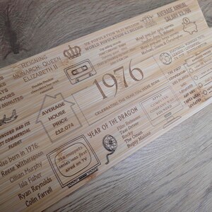 Tábua de corte personalizada para presente de aniversário de 50 anos imagem 2