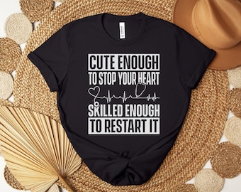 Camisa de enfermera para mujer, RN, enfermera registrada, camiseta de enfermería para enfermera, regalo para enfermera registrada, regalo de graduación de RN, semana de agradecimiento