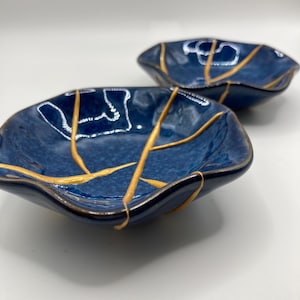 Kleine japanische Kintsugi Schale