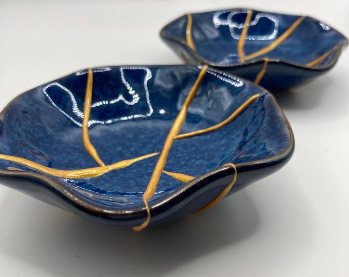 Small Japanese Kintsugi Bowl