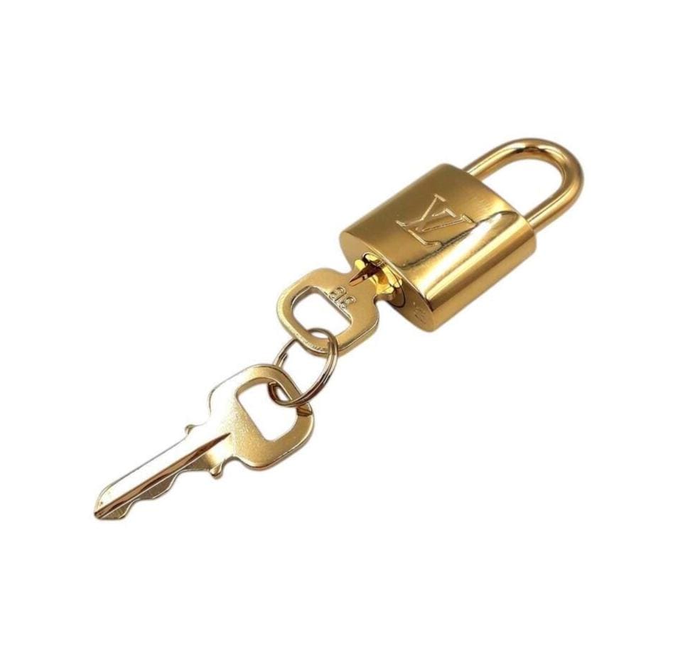 Hermès Cadenas HERMES Cadena 102 Argent Auth gt1883 Métal Argenté ref