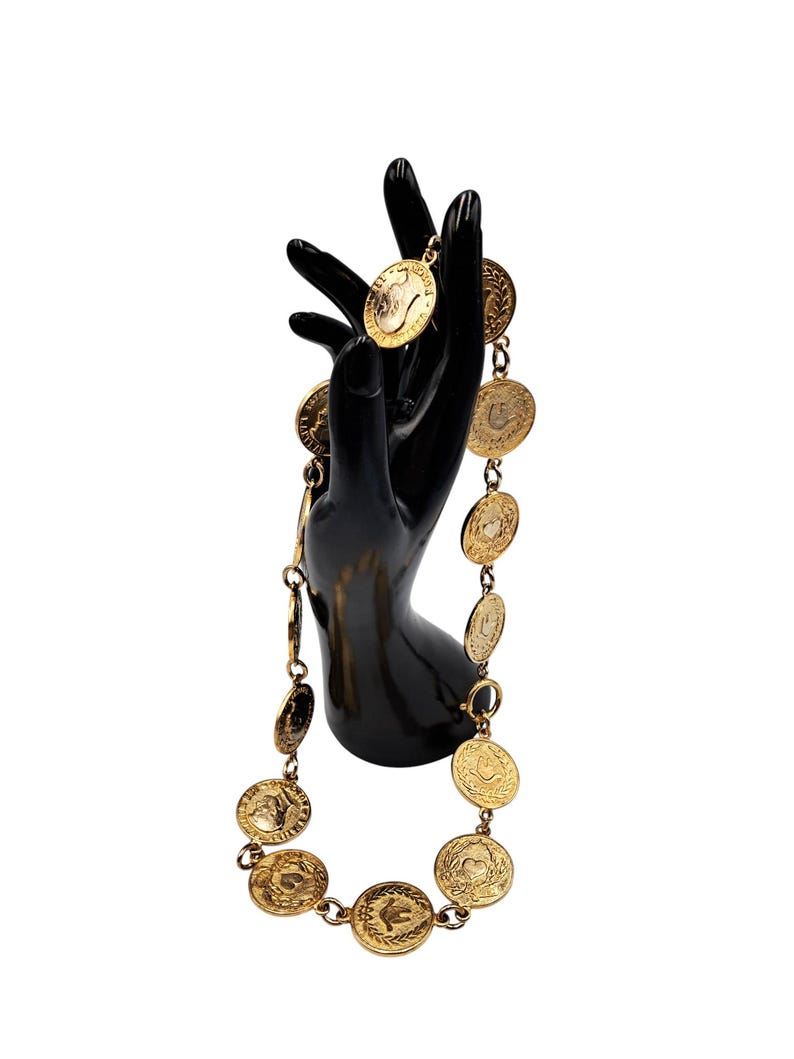 Moschino - Collier Pièces de Monnaie Métal Couleur Or Pour Femme Vintage (vue de face)