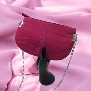 YSL Yves Saint Laurent Rosa Clutch mit Kette Vintage YSL Parfums