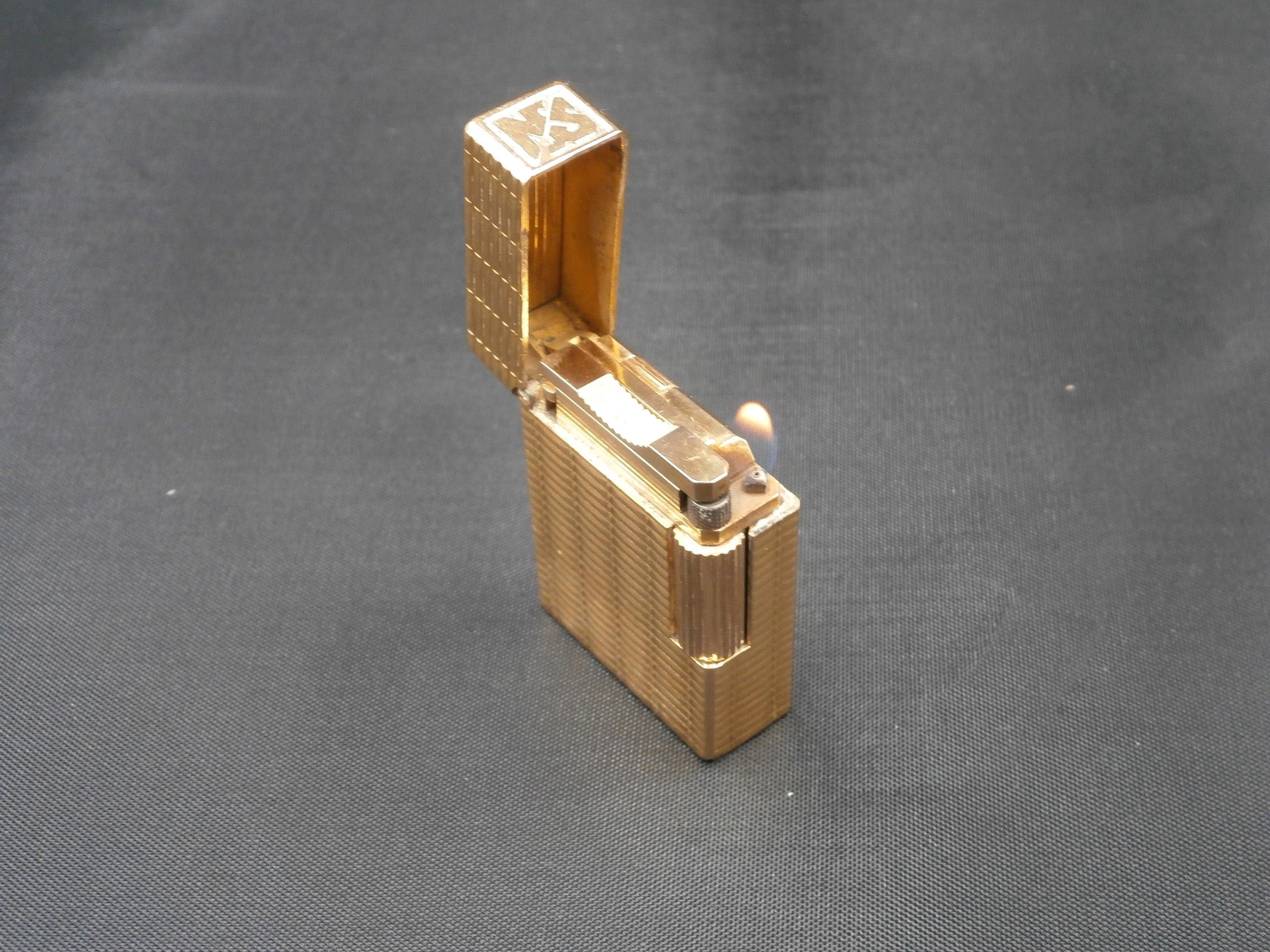 エス・テー・デュポン S.T.Dupont カスタム 彫刻 ラインストーン付き  