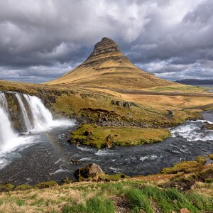 Kirkjufell (Islanda) - Stampa su carta opaca / Arte della parete / Belle arti / Fotografia di viaggio