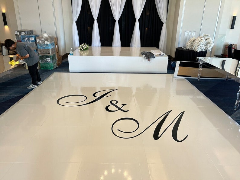 Adesivos de vinil personalizados para pista de dança de casamento | Iniciais do casamento | Design personalizado | imagem 1
