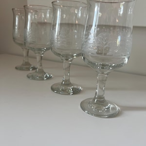 Vintage Libbey Arby’s Winter Snow Scene Wine Glasses Etched Trees Gold Trim | Set Of 4