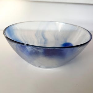 Rare Bormioli Rocco Serving Bowl Murano Cobalt Blue Swirl Glass 9”r x 3.5”t