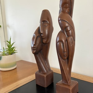 Vintage Pair Of Mid Century Modernist Couple Figure Sculpture Figurine Vintage C 1970s