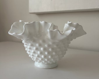 Vintage Hobnail Leche Vidrio Con Volantes Borde Plato Bowl Jarrón