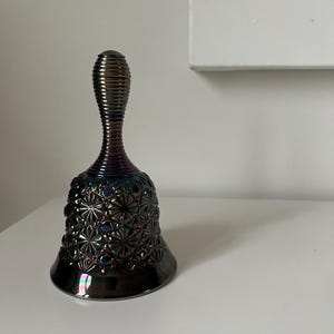 Stunning Vintage Fenton Carnival Glass Bell Amethyst Daisy & Button Pattern Iridescent 6”t 3.5”r