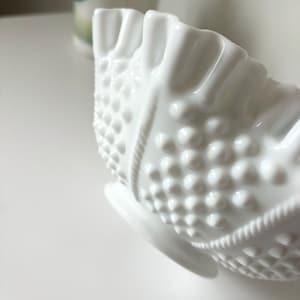 Vintage | 1960s Fenton Hobnail Milk Glass Ruffled Bowl