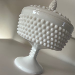 Vintage Fenton White Milk Glass Hobnail Pedestal Candy Dish With Lid