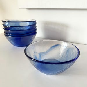 Bormioli Rocco Murano Blue Swirl Small Bowls, Set of 6 5.5”r x 2.25”t