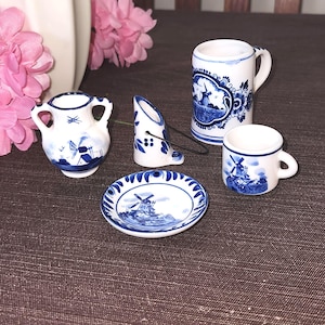 Delft Holland Miniatures Collection Ash Can Tea Cup Saucer Mug Blauw Porcelain Ceramic Vintage