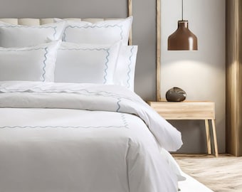 Scalloped Embroidery duvet cover Set-400 Thread Count White 100% Cotton Sateen Hotel Stitch Duvet Cover Set