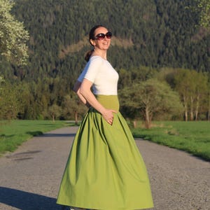 Green Linen Maxi Skirt: Folded Skirt with Pockets