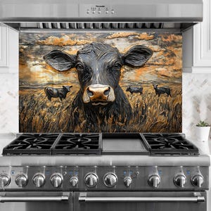 Backsplash van gehard glas Cow in Wheat Field: rustieke keukenmuurkunst