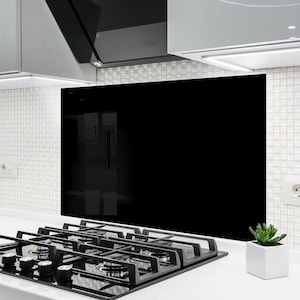 Black Tempered Glass Kitchen Backsplash: Heat Resistant Cooker Panel