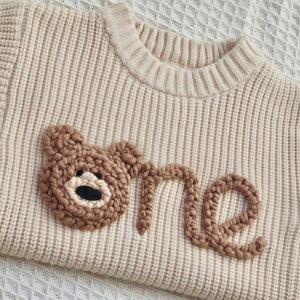 Pull crème personnalisé pour le premier anniversaire de Beary en tricot pour bébé