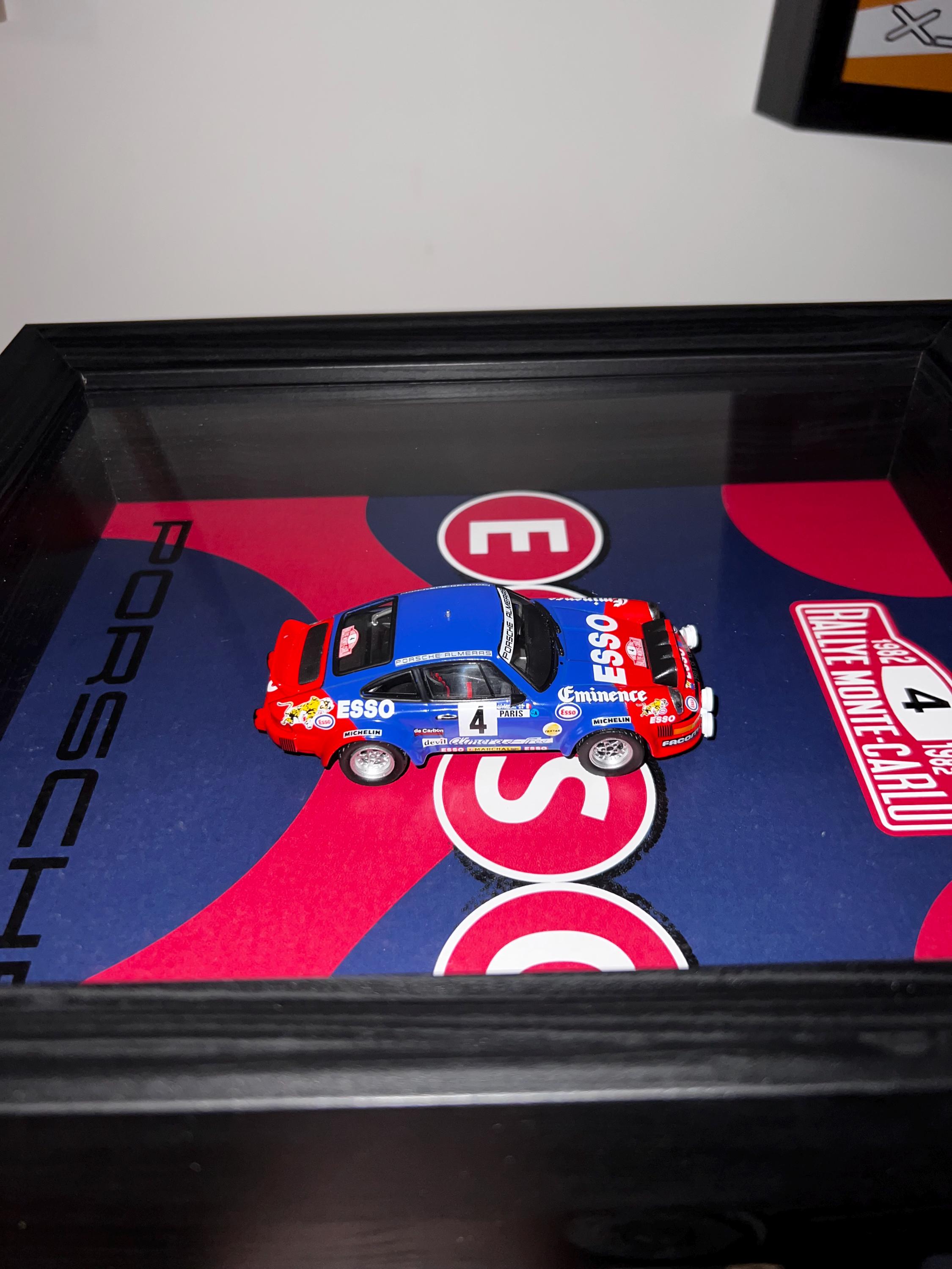 Cadre Photo Voiture Porsche 911 Safari - Échelle 1/43, Super Déco En Bois !