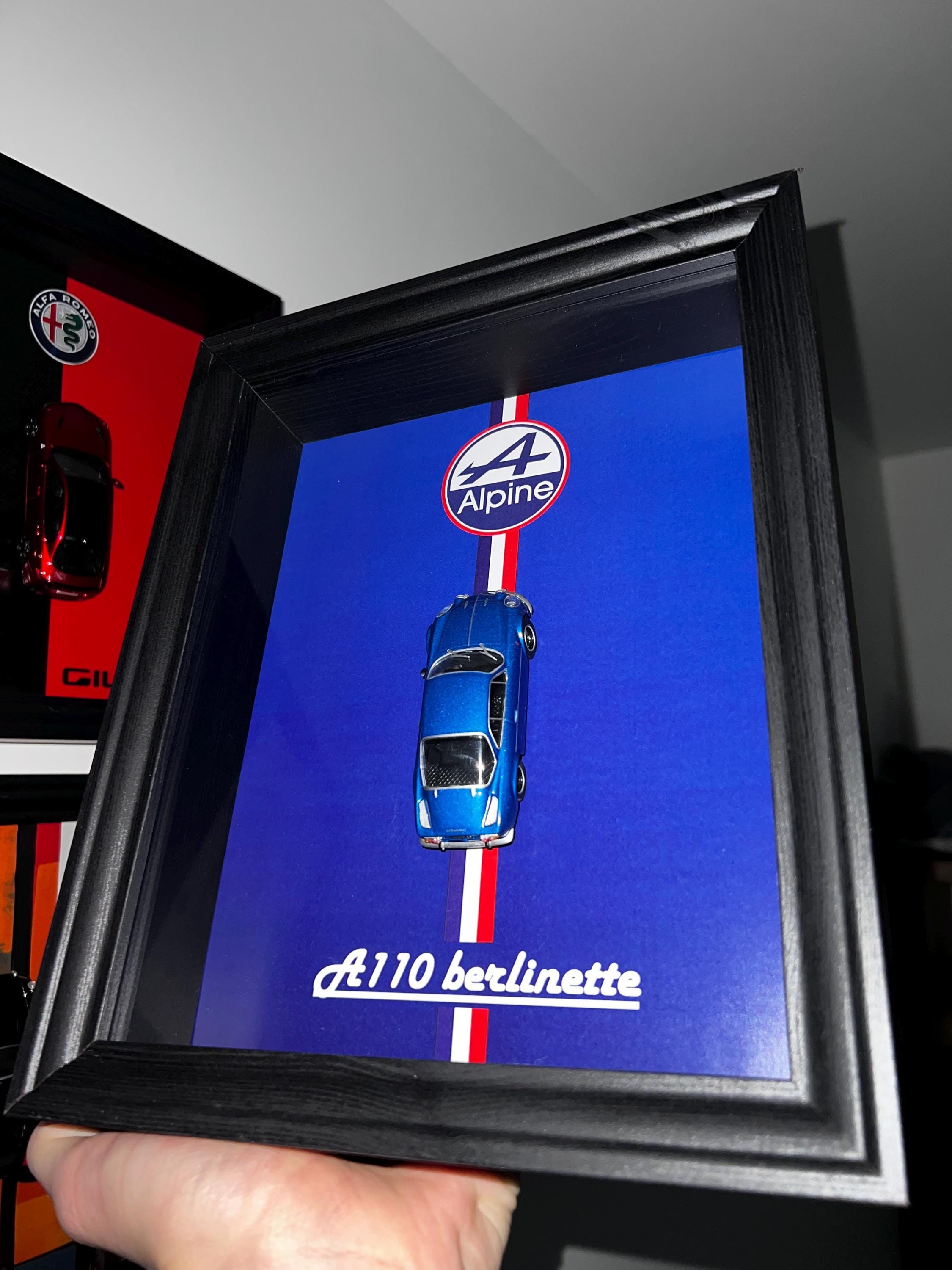 OPO 10 - Voiture Miniature reproduite à l'échelle 1/24 Compatible pour