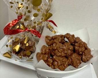 Peanut Clusters Treats
